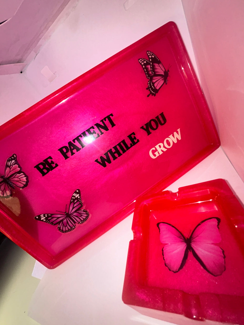 Rolling tray & ashtray set - pink butterfly
