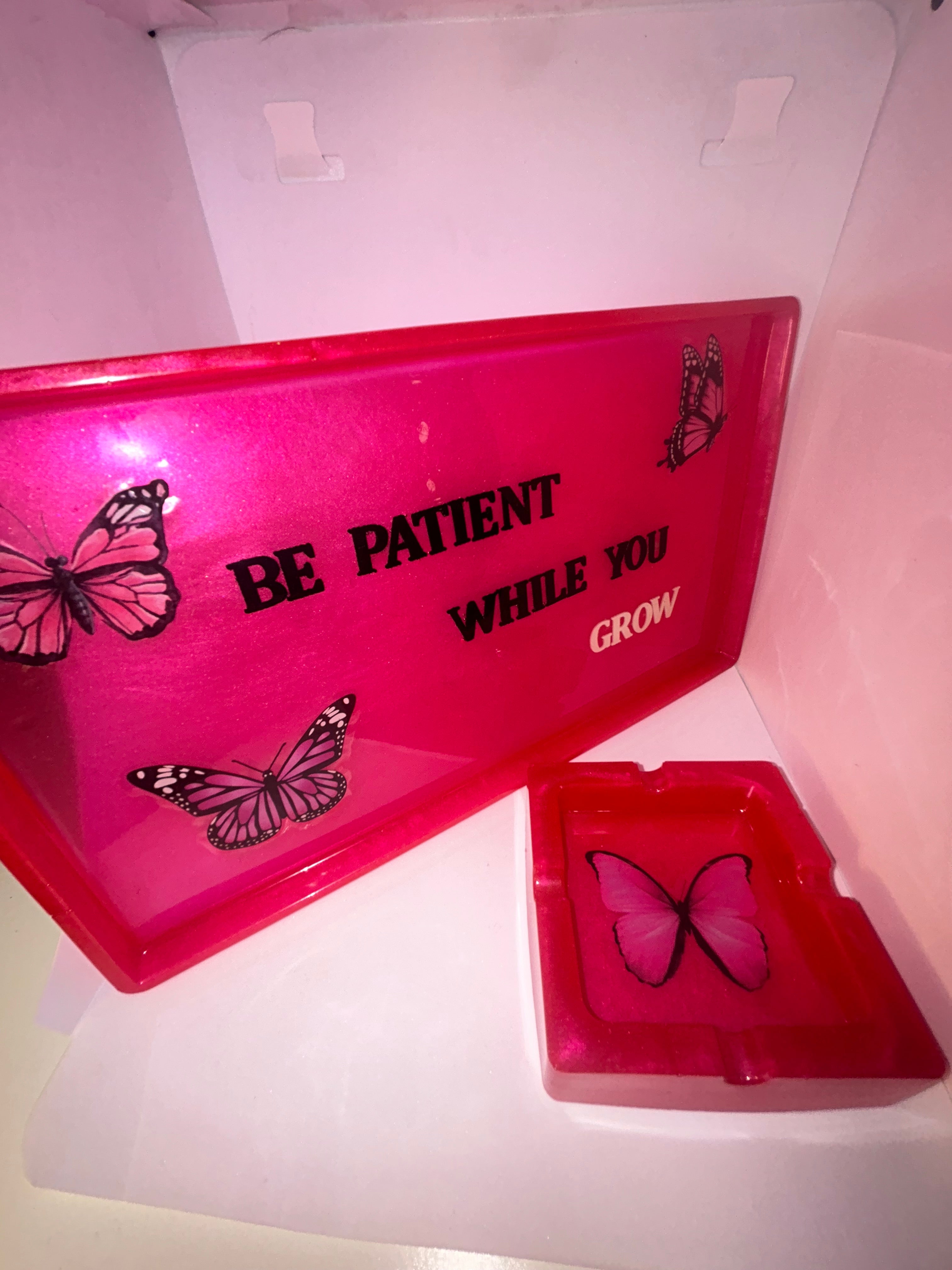 Rolling tray & ashtray set - pink butterfly