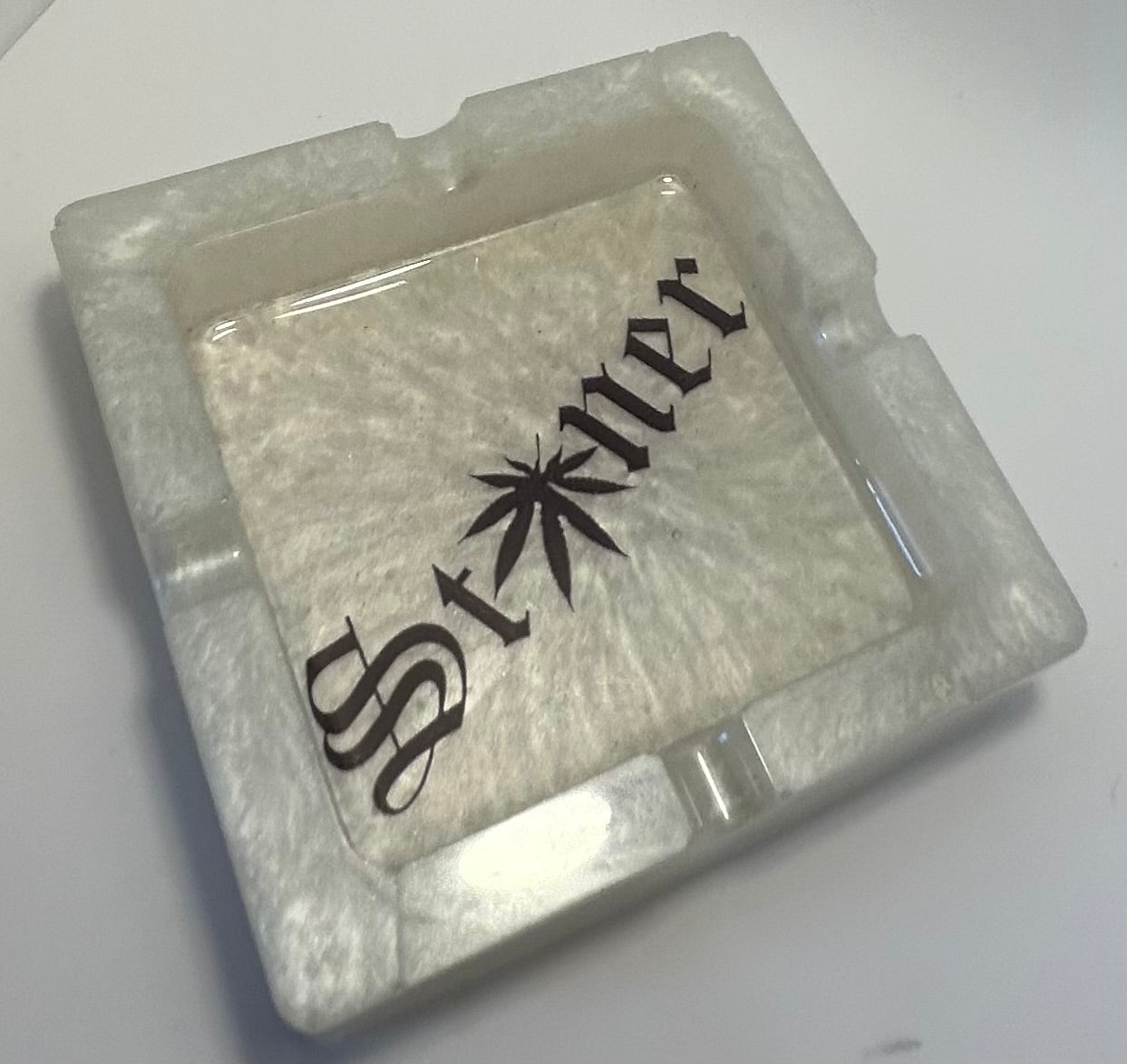 STONER ashtray white